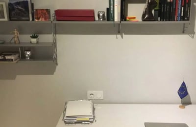 Rental of a spacious 2-bedroom apartment, 104 m², Alicante, Spain